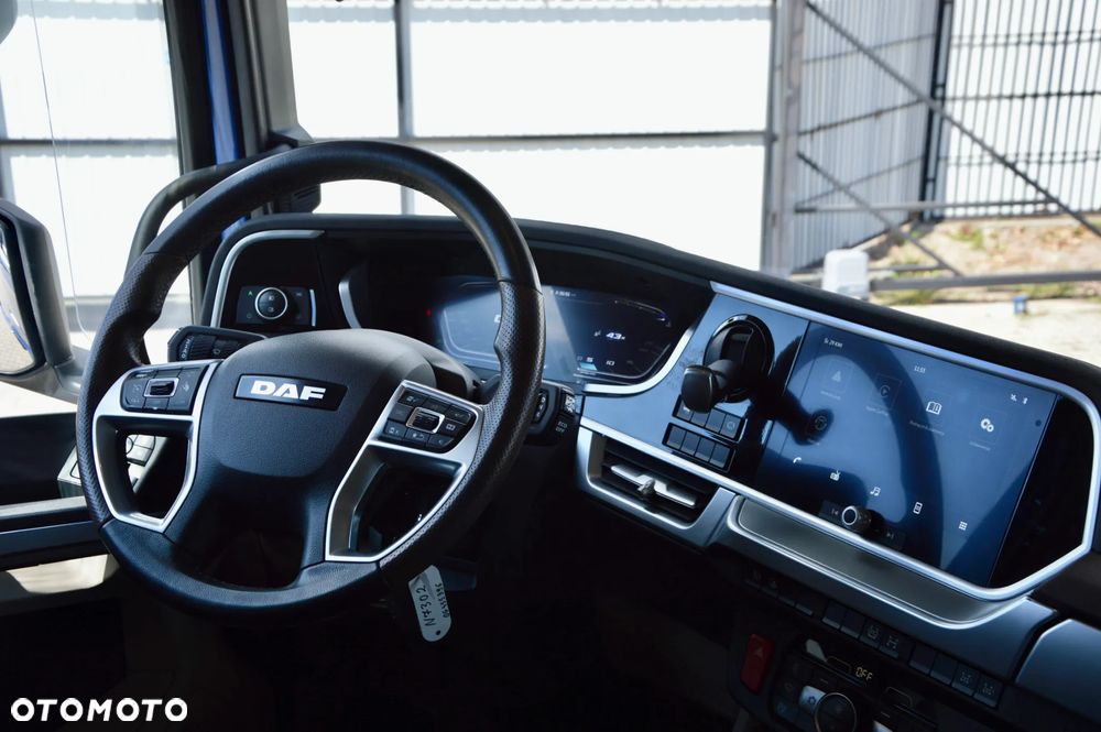 DAF XG+ 530 / ZF INTARDER / KLIMA POST. / SALONKA / ALUFELGI / - 25