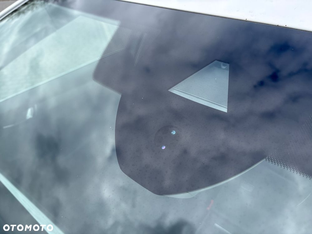 Skoda Superb 2.0 TDI Sportline - 15