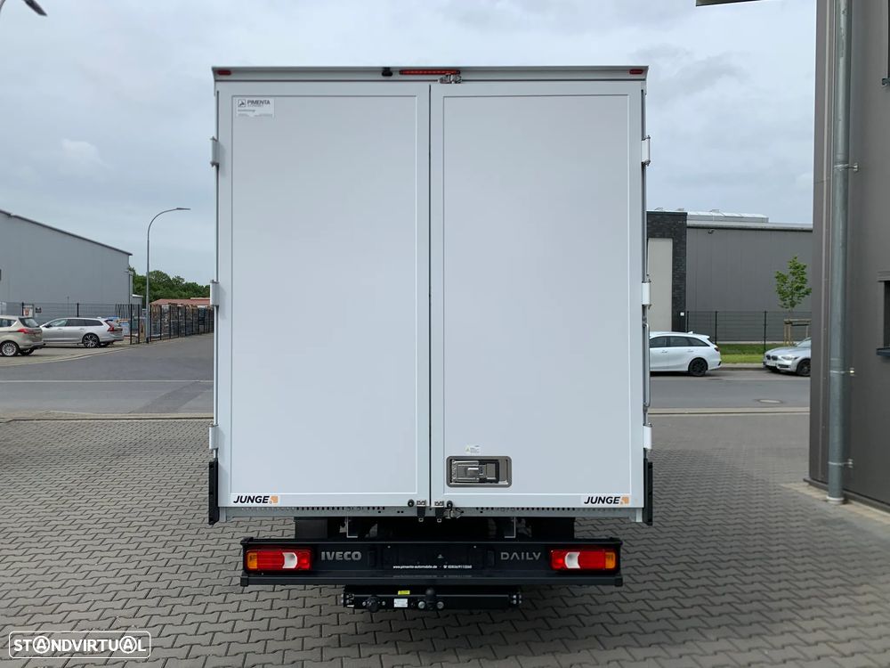 Iveco Daily 35S14H EA8 Carga útil 1.100Kg - 7