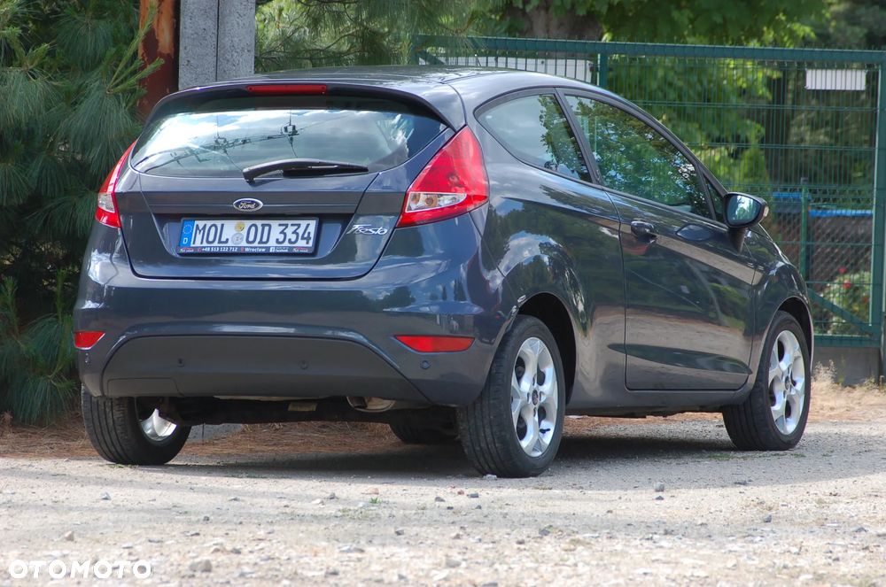 Ford Fiesta 1.25 Champions Edition - 25