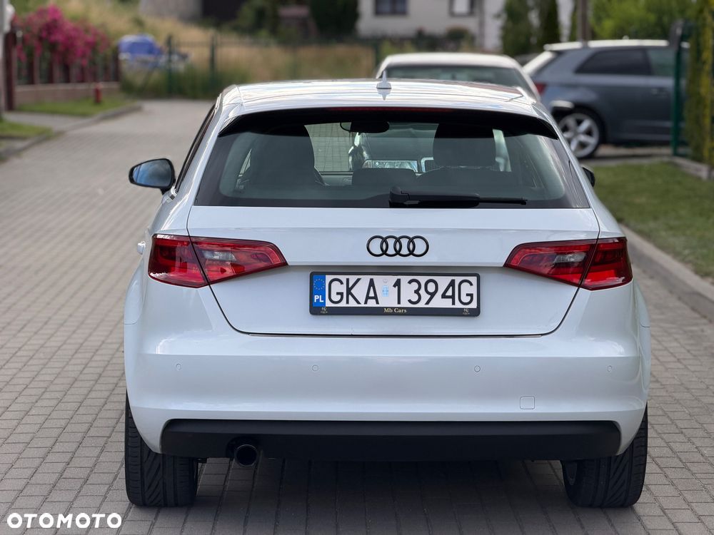 Audi A3 Sportback 1.2 TFSI Attraction - 6