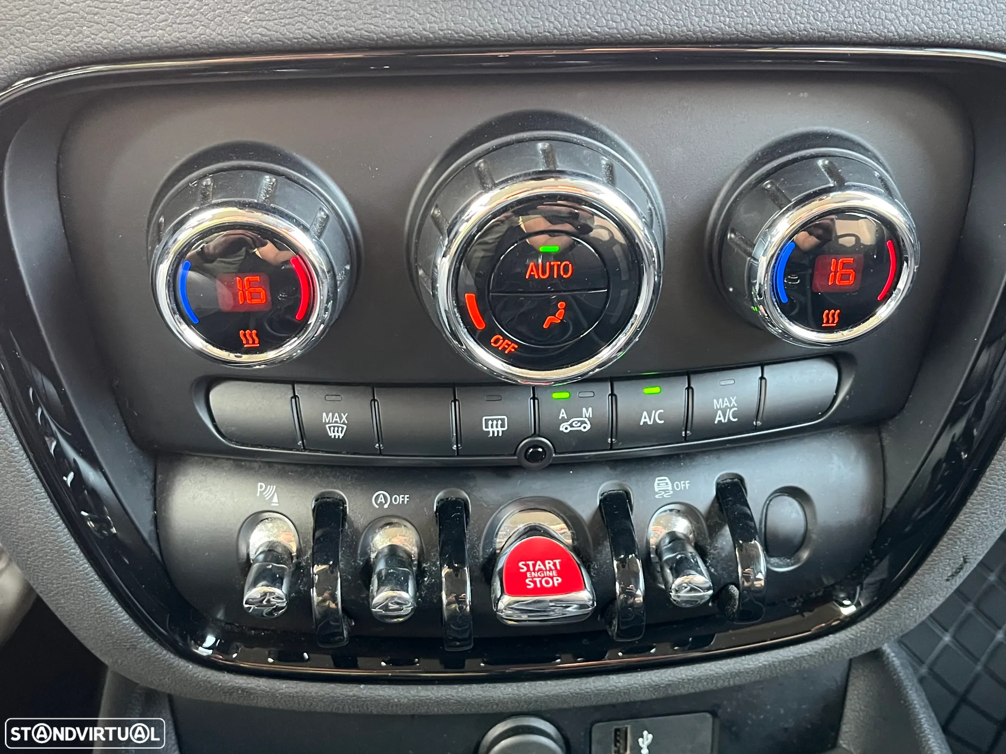MINI Clubman One D - 23
