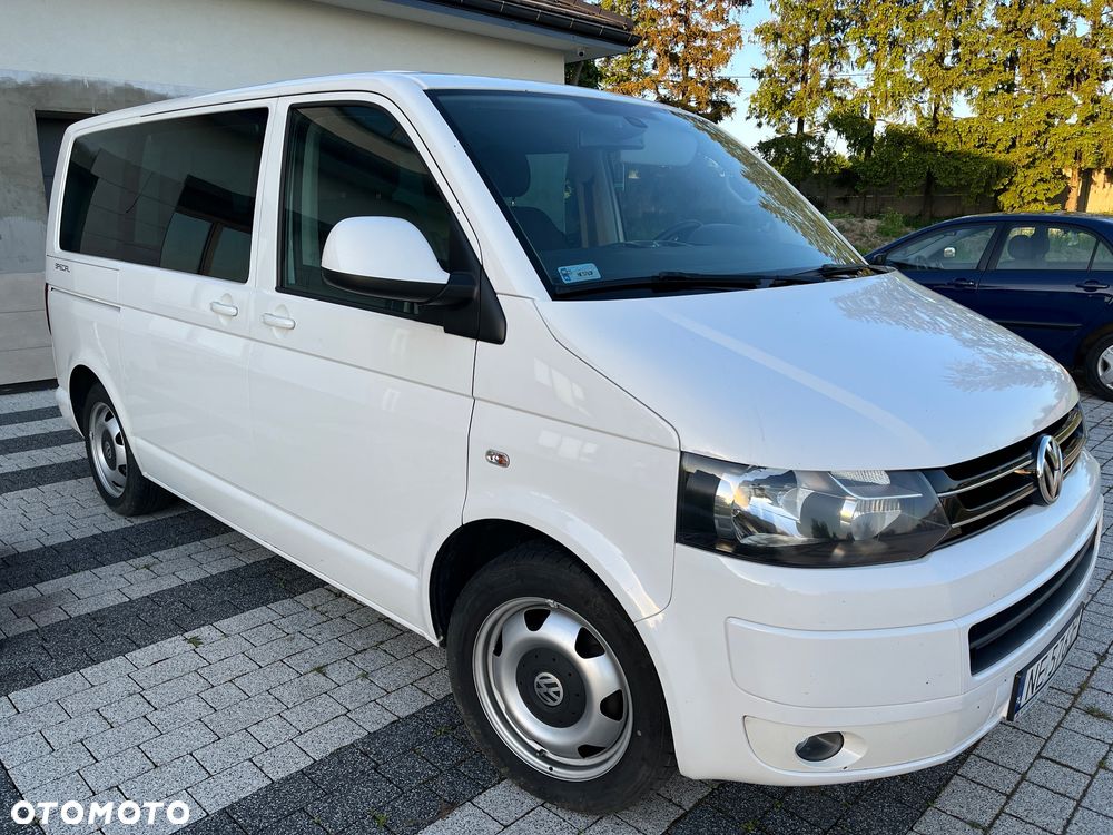 Volkswagen Multivan - 10