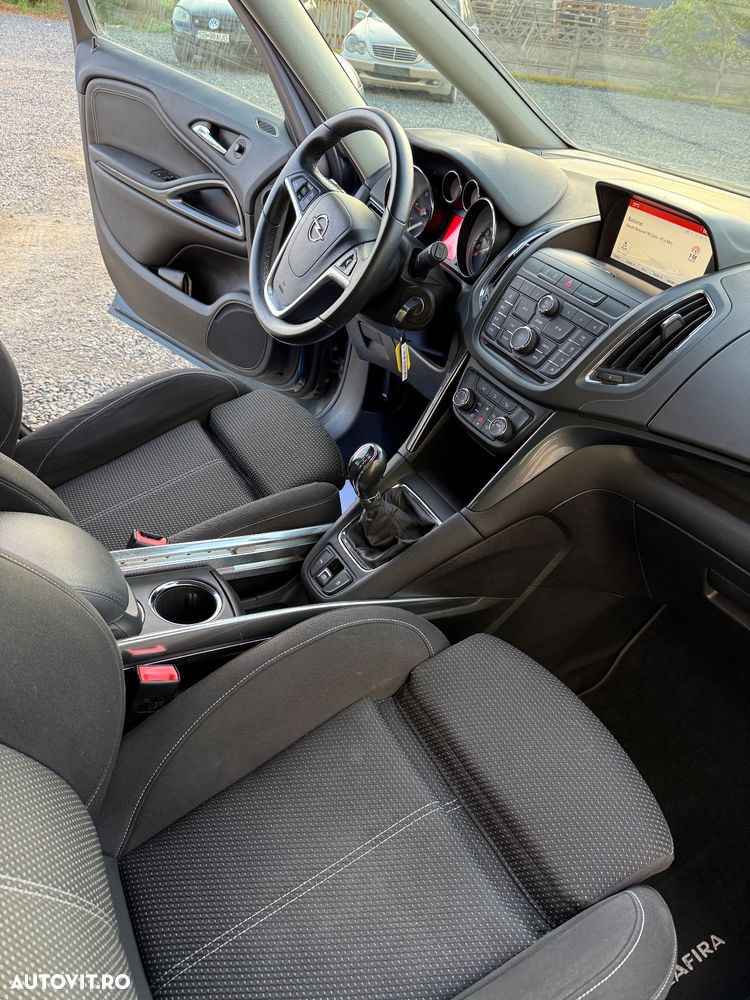 Opel Zafira 2.0 CDTI ECOTEC Cosmo - 20
