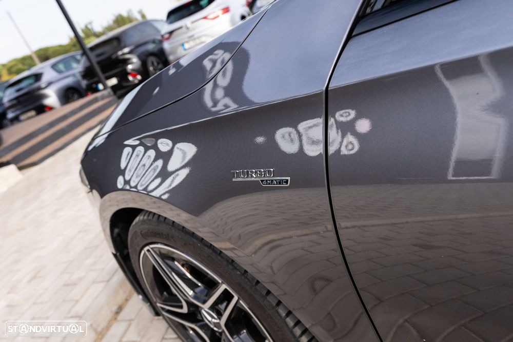 Mercedes-Benz A 35 AMG 4Matic Speedshift DCT 7G - 12