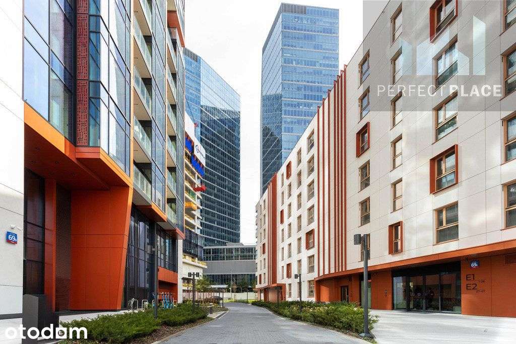 Beautiful Apartment, Towarowa Towers