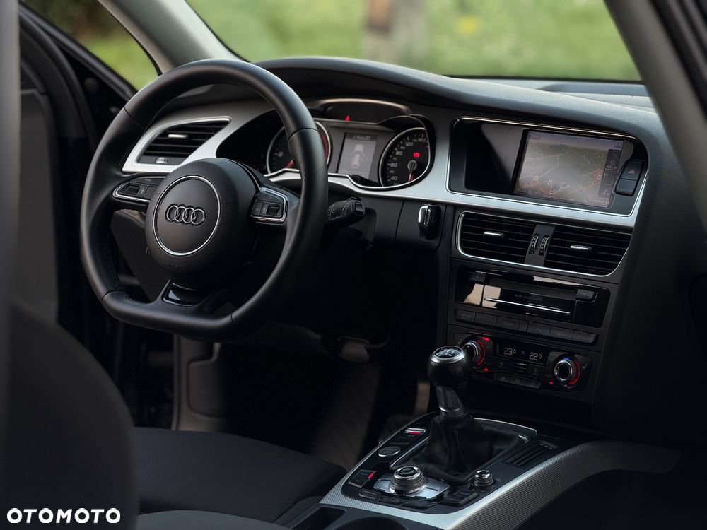 Audi A4 Avant 2.0 TDI DPF Ambition - 25
