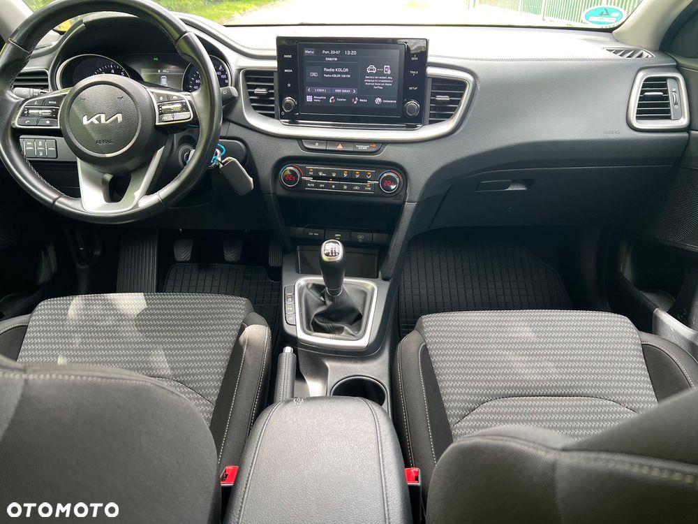 Kia Ceed 1.5 T-GDI L - 24