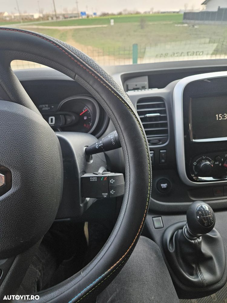Renault Trafic - 6