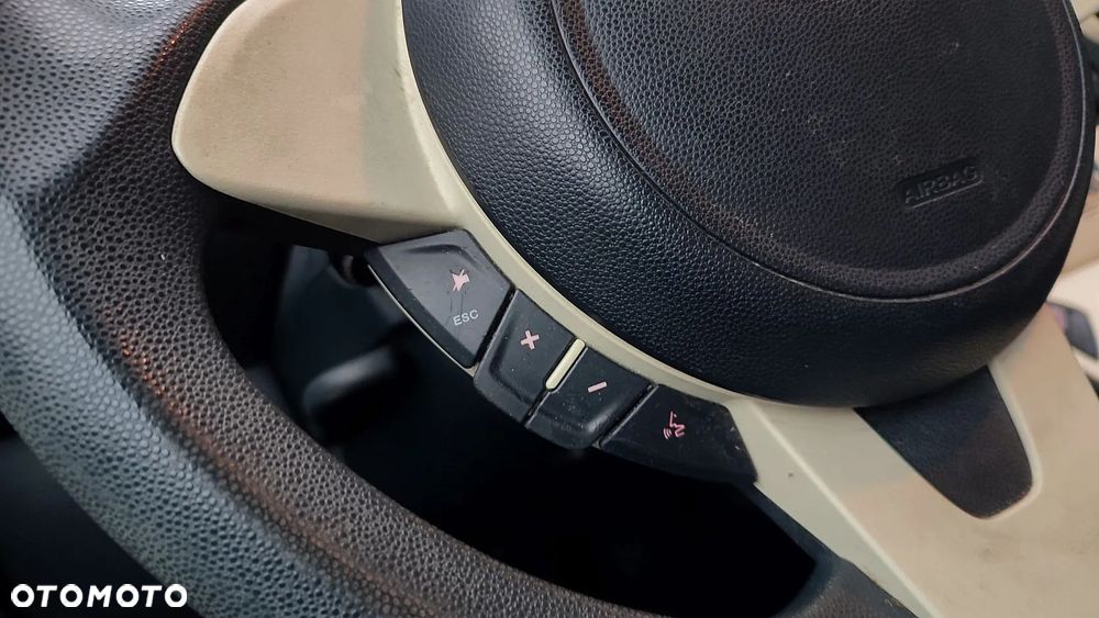 Ford KA 1.2 Concept - 37