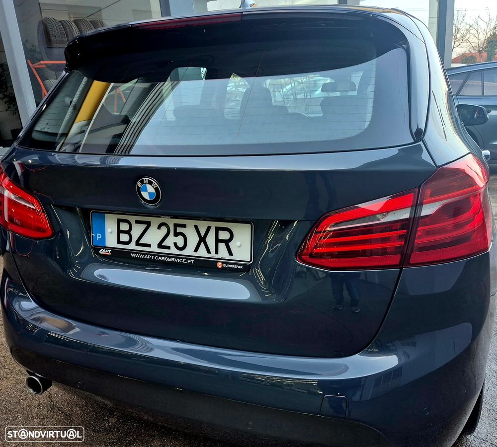 BMW 218 Active Tourer i Luxury Line - 11
