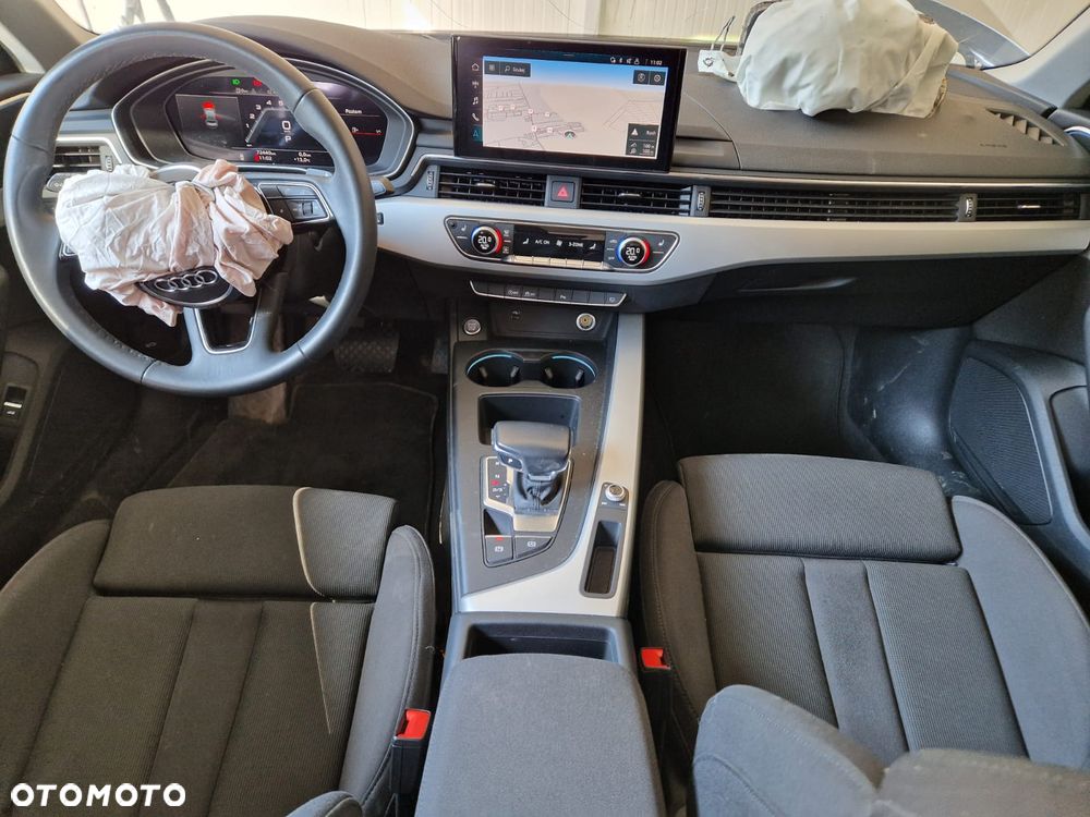 Audi A4 Limousine 35 TFSI mHEV Advanced S tronic - 14