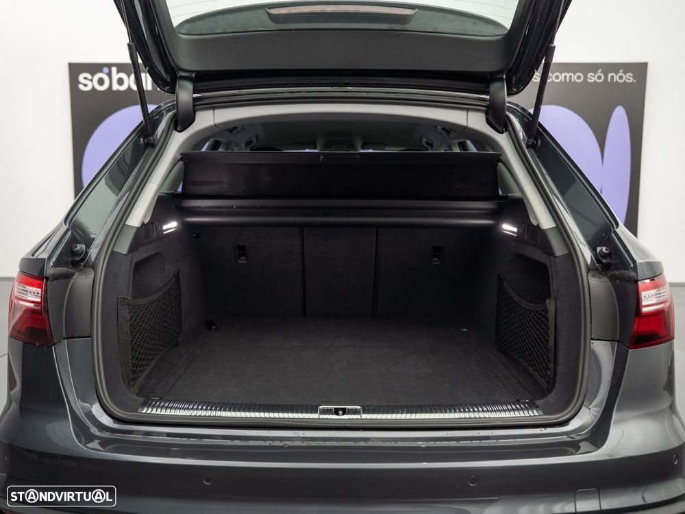 Audi A4 Avant 30 TDI S tronic - 12