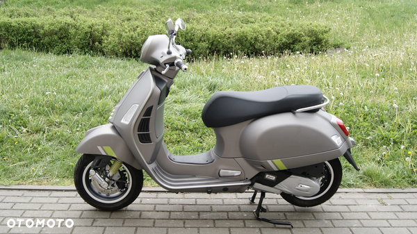 Vespa GTS