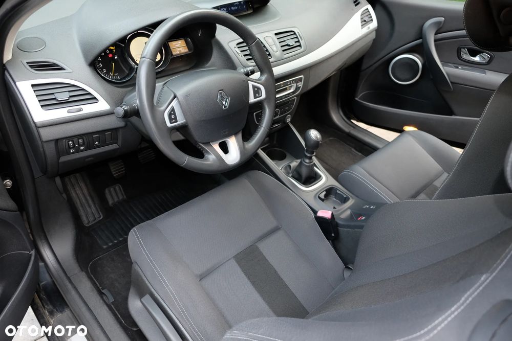 Renault Megane - 24