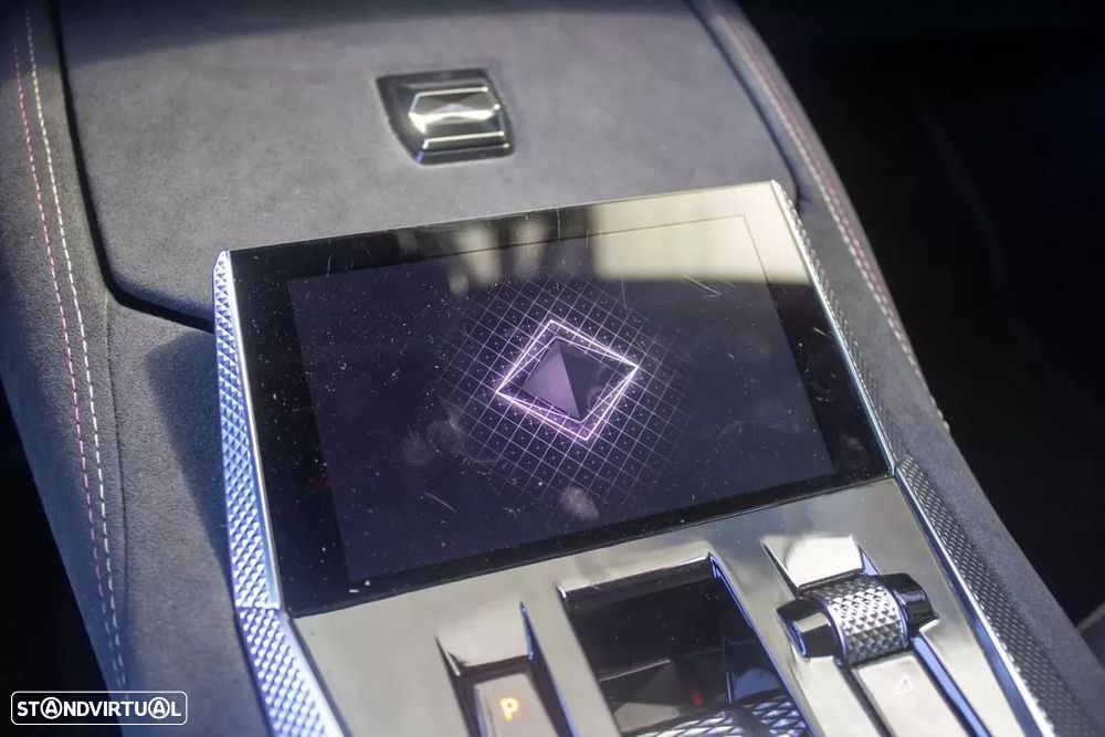 DS DS4 E-Tense Performance Line EAT8 - 19