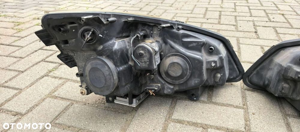 LAMPA LEWA PRAWA KPL. REFLEKTOR PRZÓD LEWY PRAWY RENAULT SCENIC II 2 XENON - 6