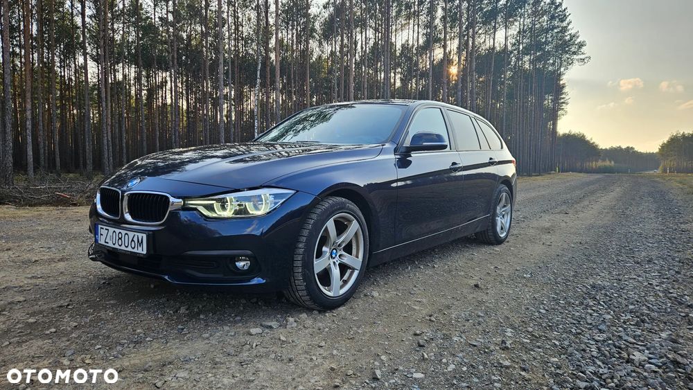 BMW Seria 3 320d xDrive - 3