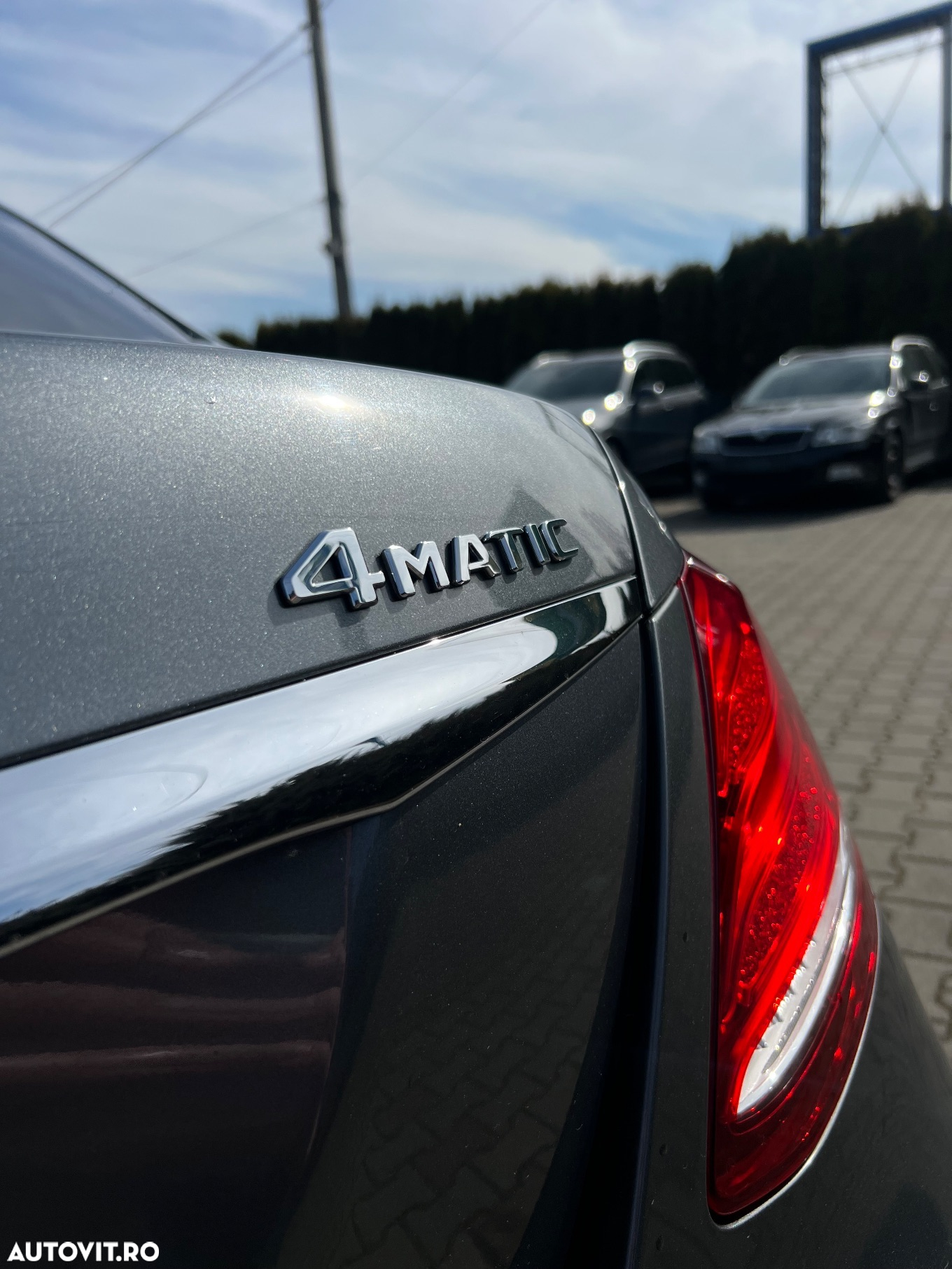 Mercedes-Benz E 220 d 4Matic 9G-TRONIC AMG Line - 16