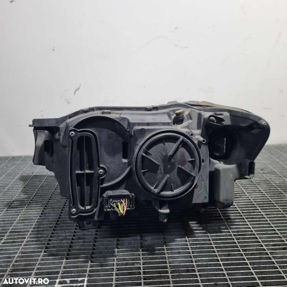 Far Dreapta BMW X3 F25 Facelift 2014 - 2017 SUV 4 Usi (1501) Xenon - 3