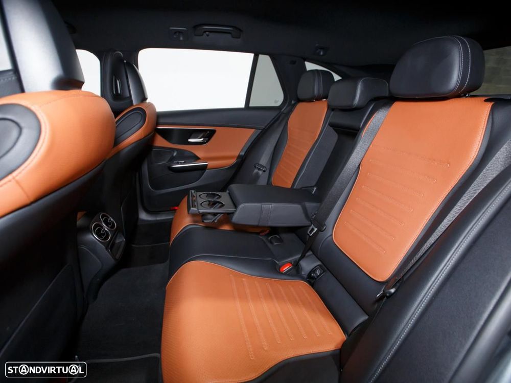 Mercedes-Benz C 300 d AMG Line - 11