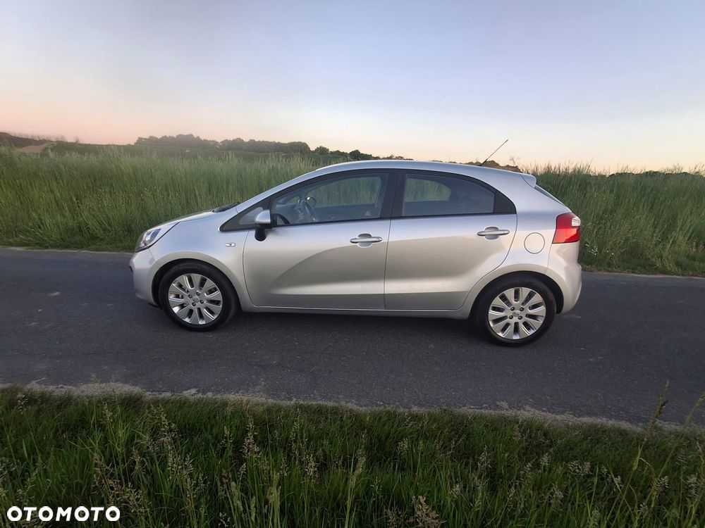 Kia Rio 1.2 ISG Dream Team Edition - 5