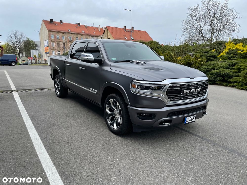 RAM 1500 Crew Cab Shortbed Limited - 1