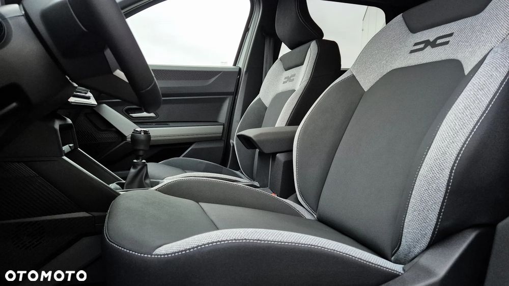 Dacia Bigster 1.2 TCe mHEV Journey - 8
