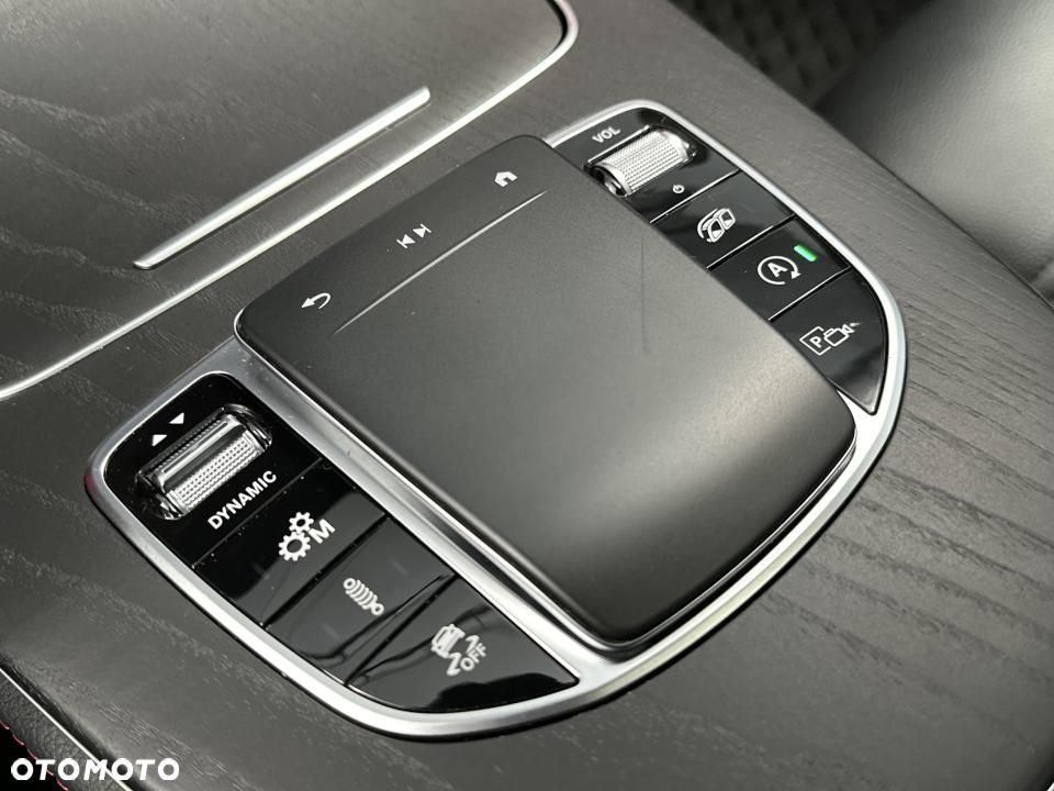 Mercedes-Benz Klasa E - 20