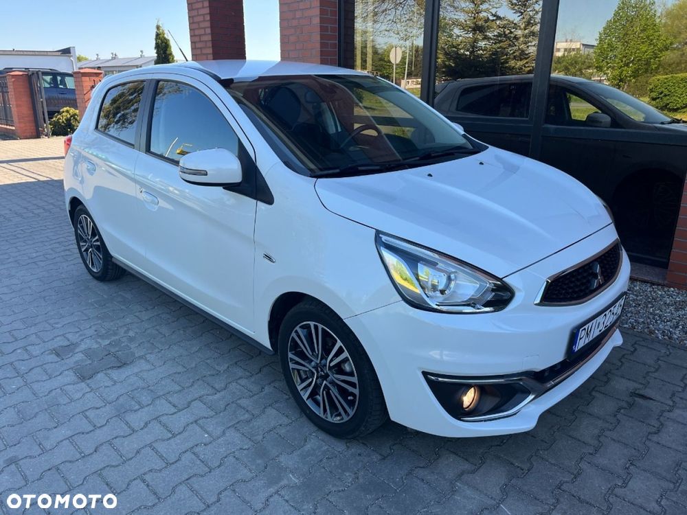 Mitsubishi Space Star 1.2 AS&G Instyle CVT - 2