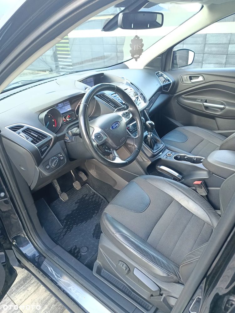 Ford Kuga 2.0 TDCi 4WD Titanium - 5