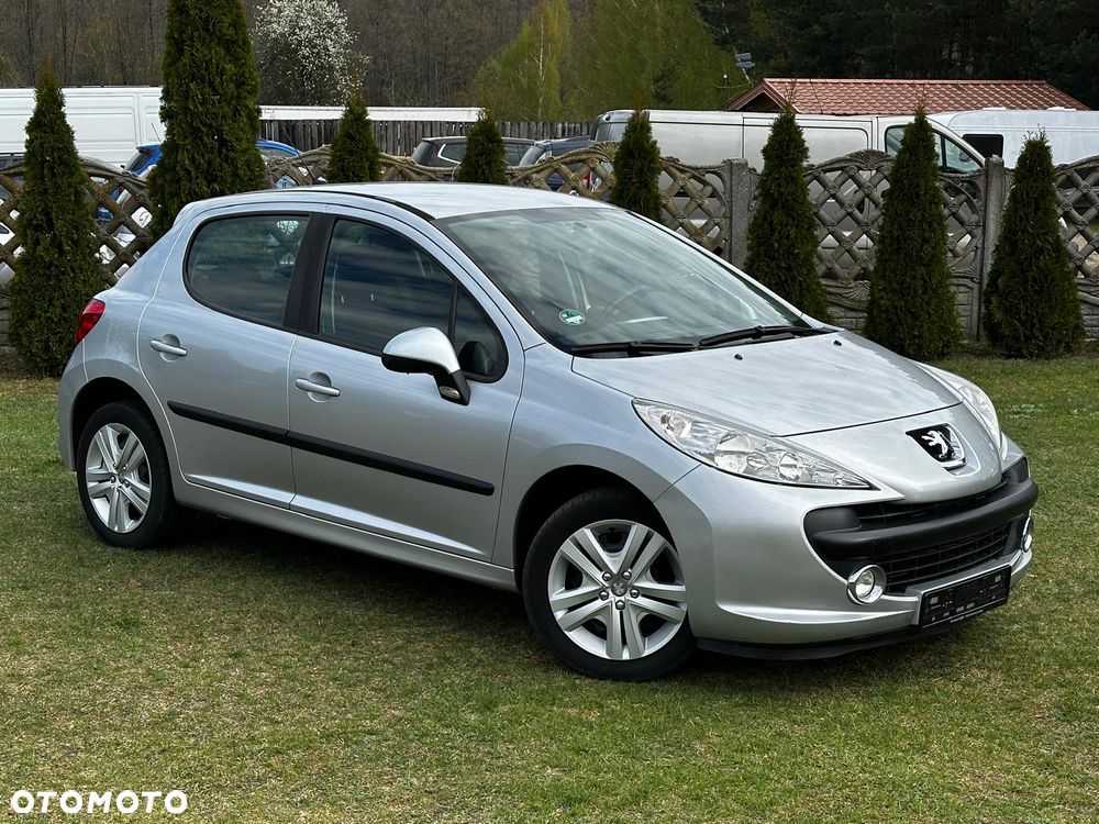 Peugeot 207 - 4