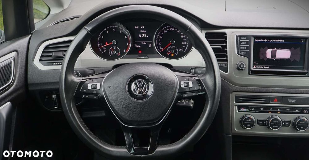 Volkswagen Golf Sportsvan - 12