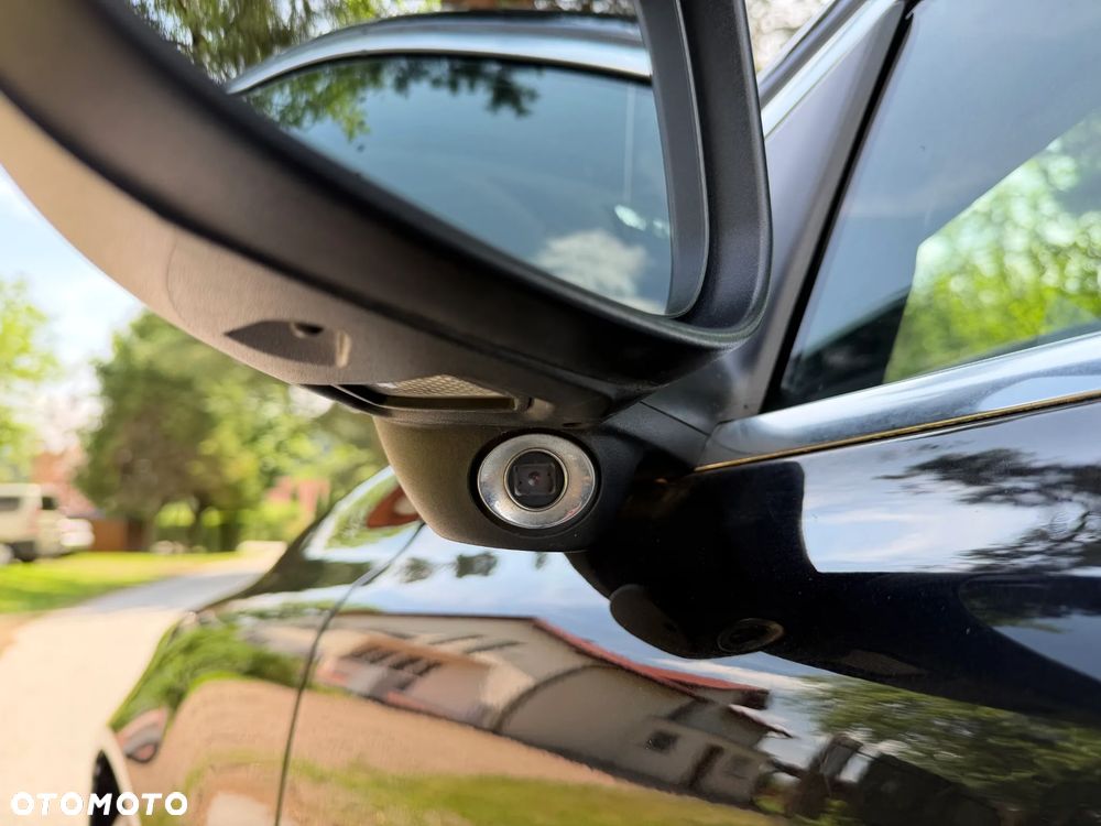 Volvo V70 D3 Edition - 35