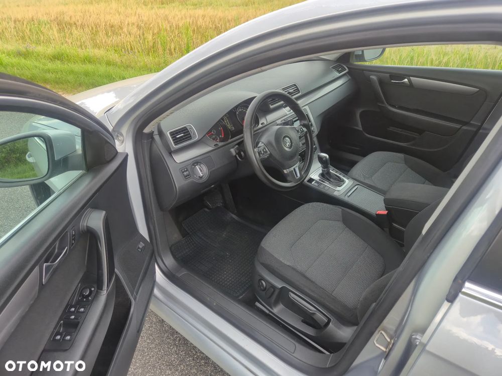 Volkswagen Passat 2.0 TDI DPF DSG Comfortline - 7