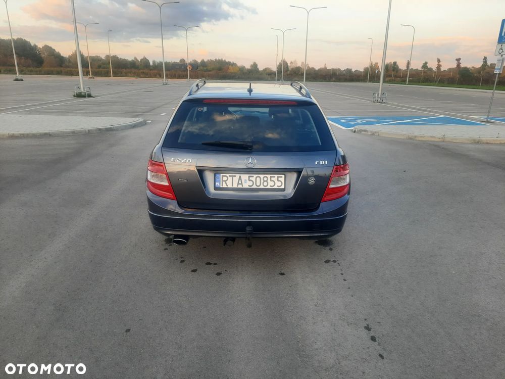 Mercedes-Benz Klasa C 220 CDI Avantgarde - 6