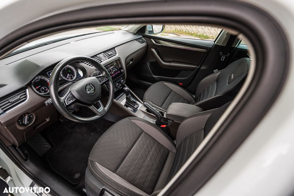 Skoda Octavia 2.0 TDI 4x4 DSG Scout - 10