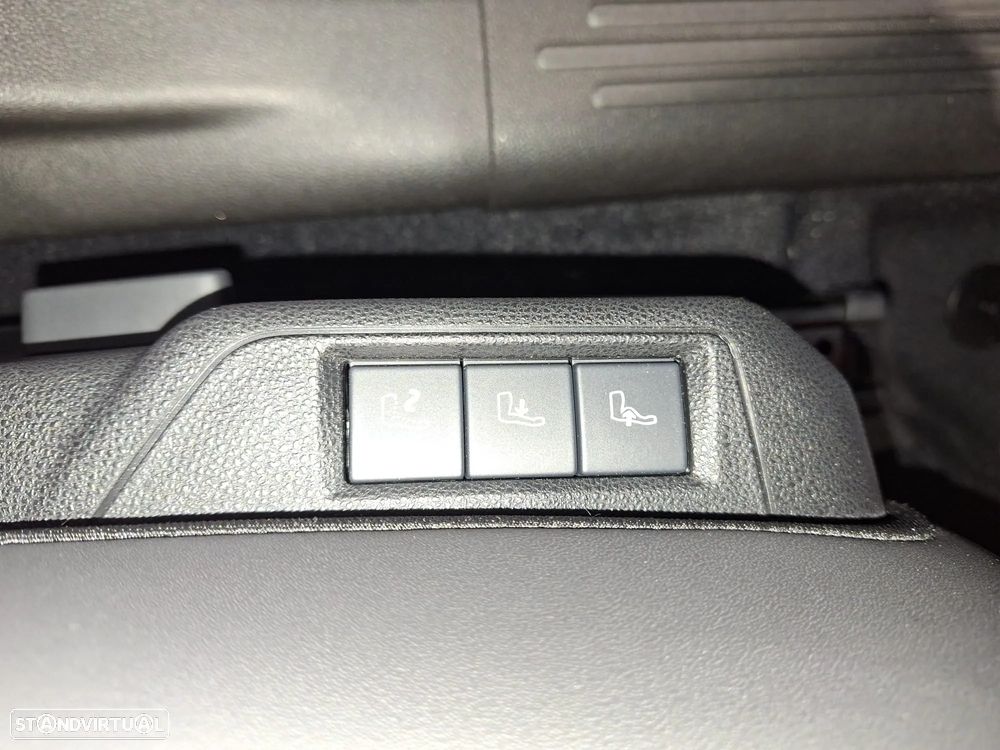 Fiat 600 1.2 Hybrid Sport - 22