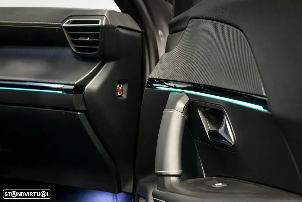 Peugeot e-2008 GT - 25