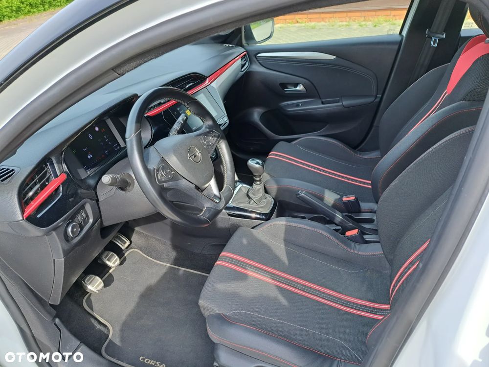 Opel Corsa 1.2 GS Line S&S - 10