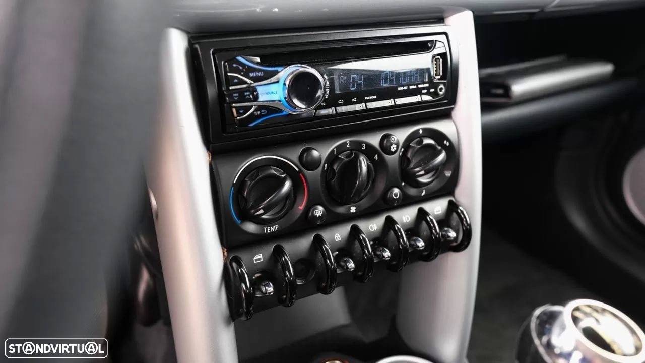 MINI 3 Portas One 1.6 - 8