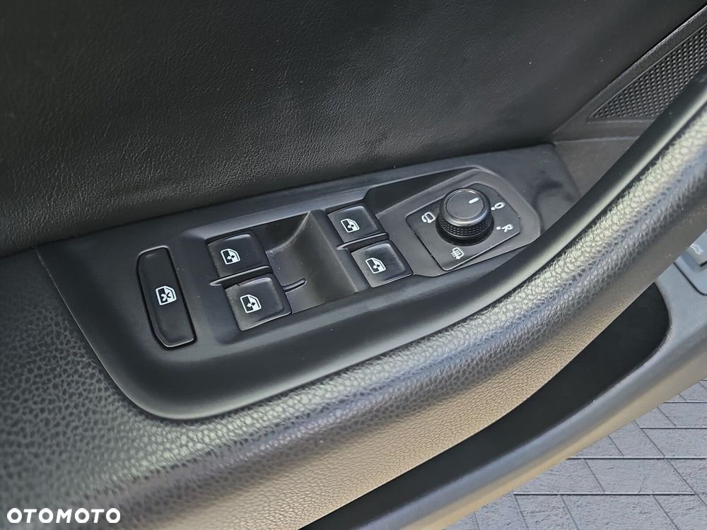 Volkswagen Arteon 2.0 TDI SCR Elegance DSG - 16