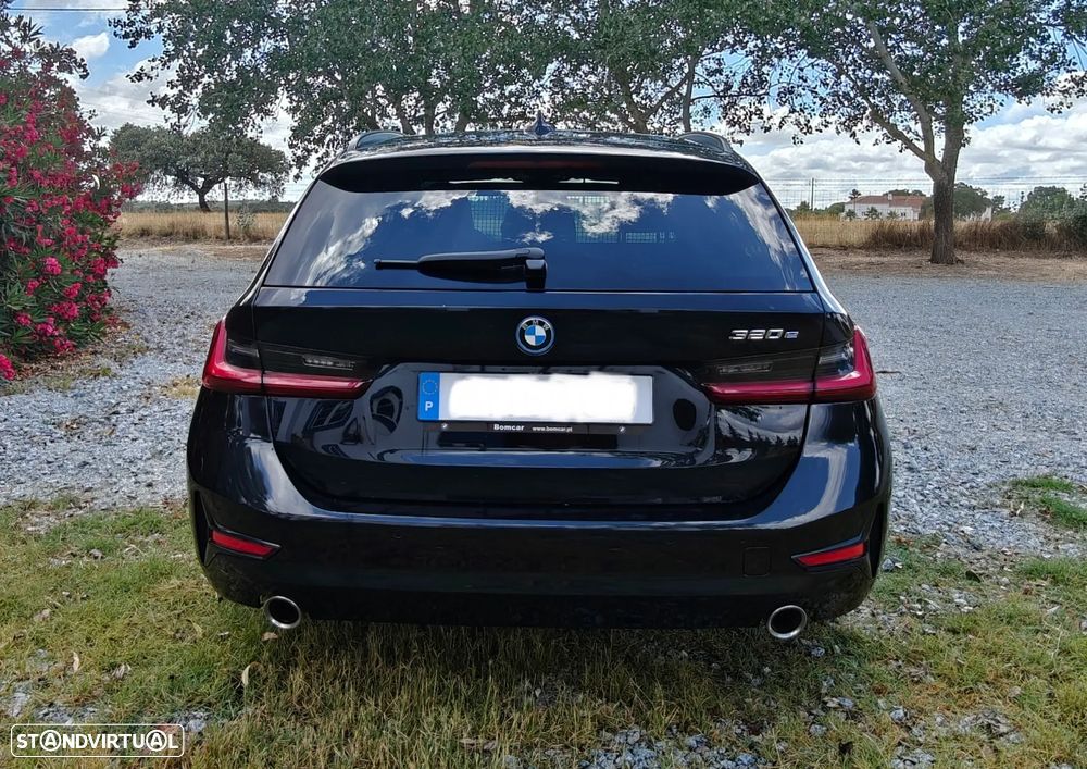 BMW 320 - 19