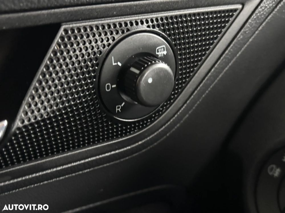 Seat Toledo 1.0 TSI Start&Stop DSG7 Style - 25