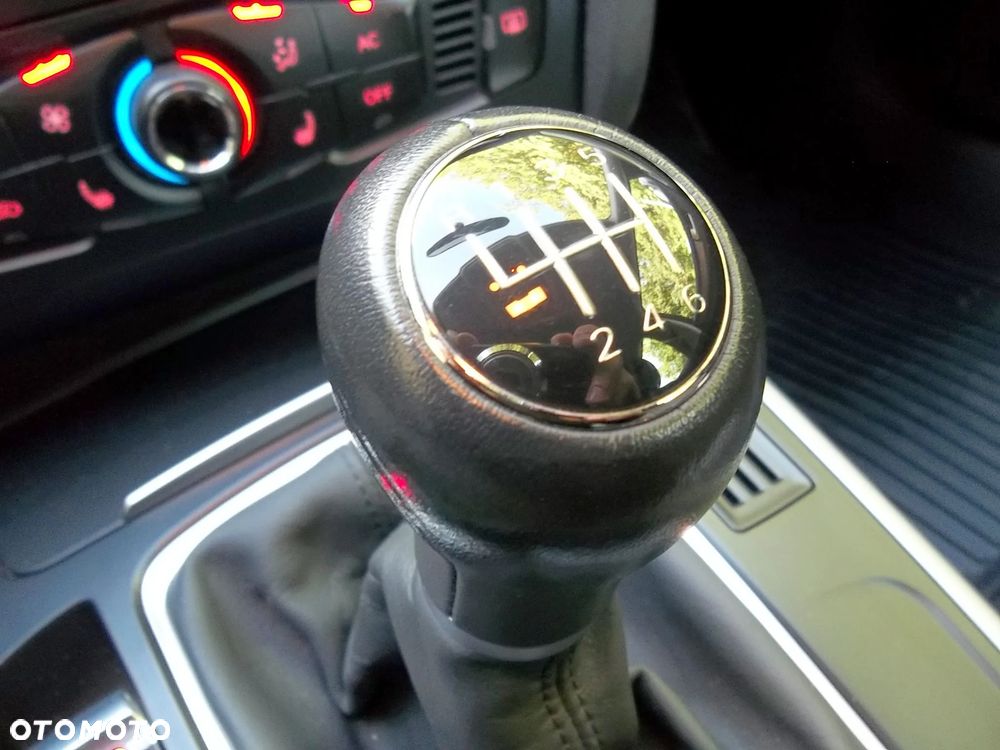 Audi A4 Limousine 1.8 TFSI Attraction - 17