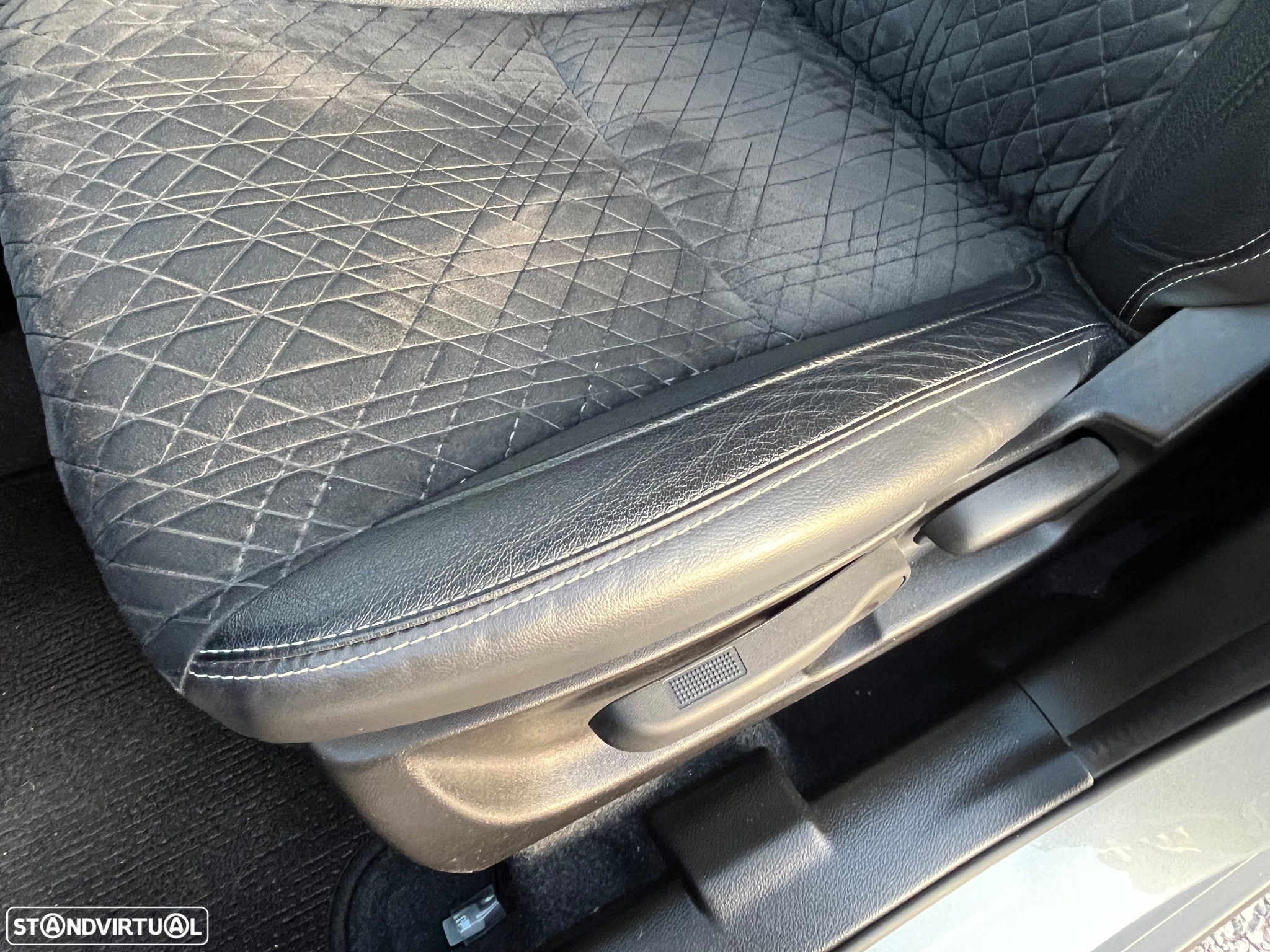 Suzuki Vitara 1.5L AGS GLX Strong Hybrid - 20