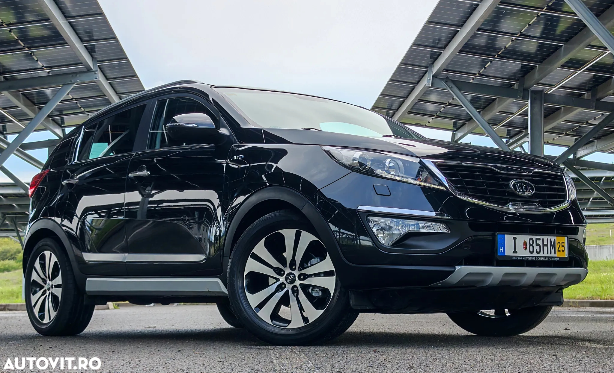 Kia Sportage 2.0 CRDI 184 4WD Automatik Spirit - 3