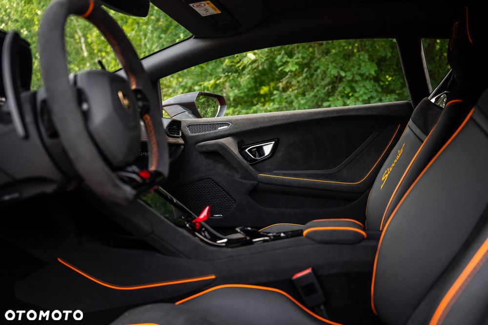 Lamborghini Huracan - 17