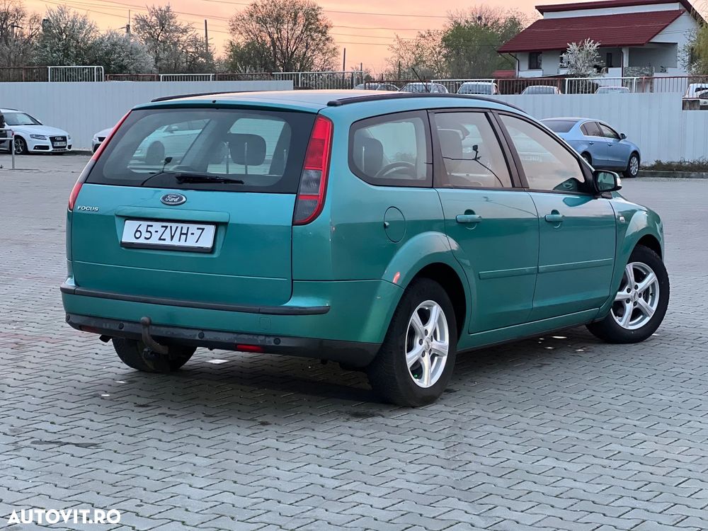 FORD Focus 2009 — imagine 5