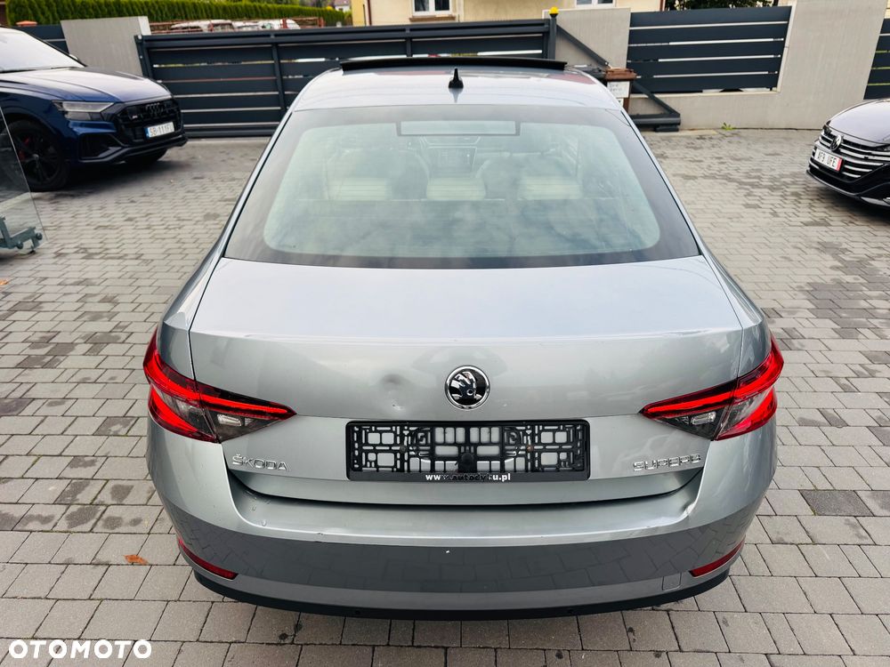 Skoda Superb 2.0 TSI Sportline DSG - 13